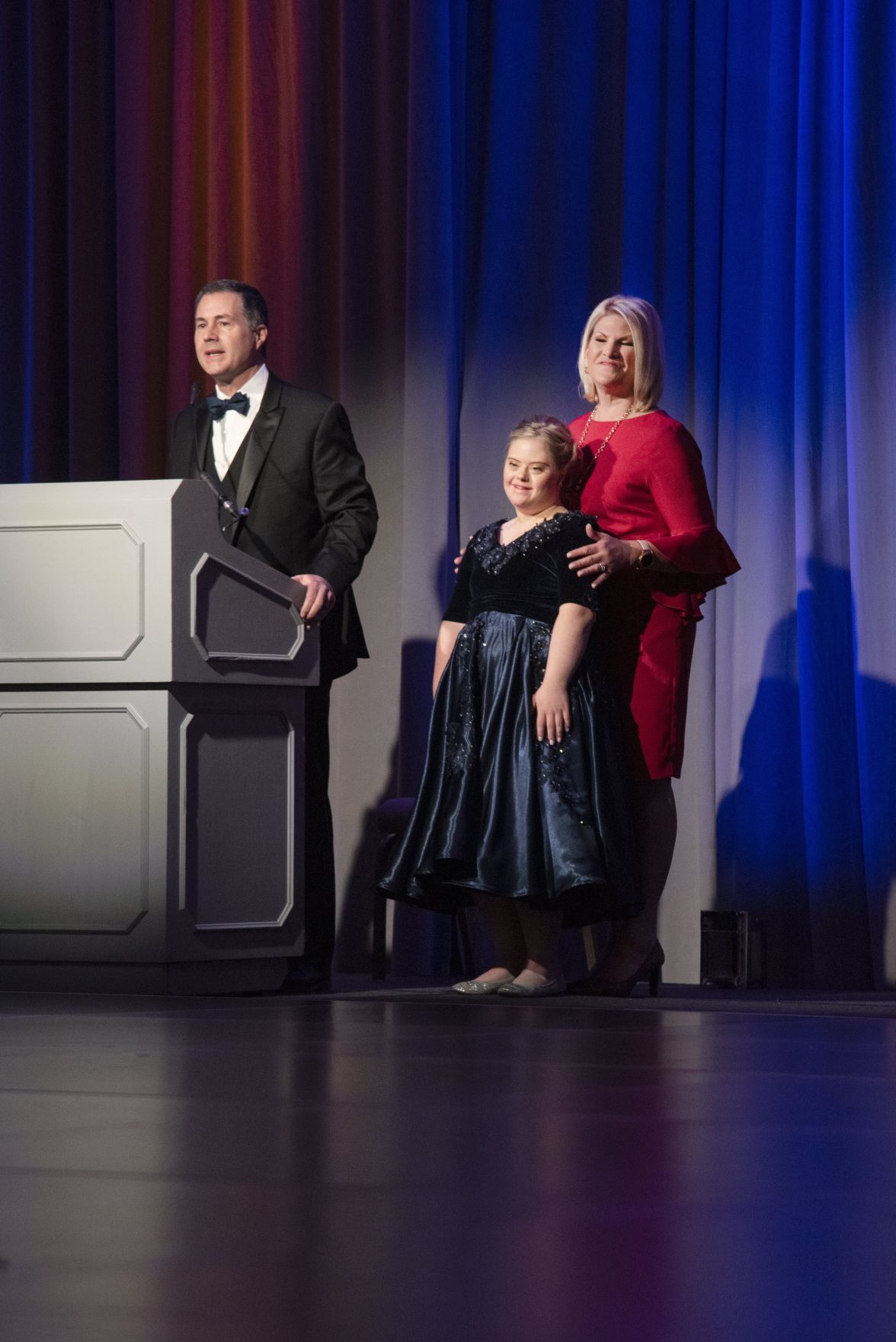 Greg, Lisa, and Ally Nichols, Honorary Co-Chairs